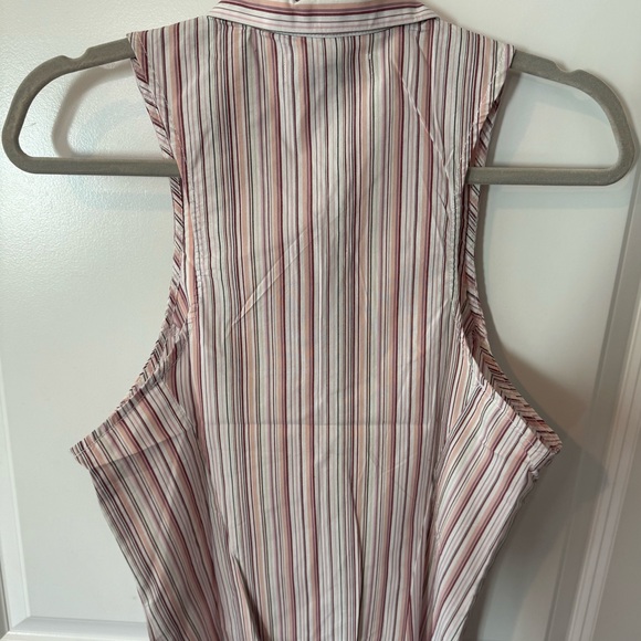 Urban Outfitters Party Girl Sleeveless Button Down Top - Picture 3 of 4